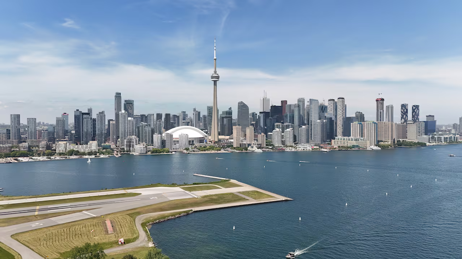 Toronto island airport